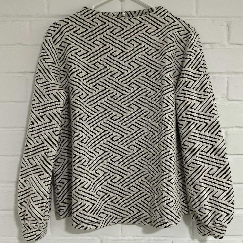 Art deco, mod geometric black and white print long sleeve blouse